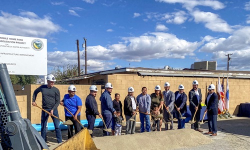 DWR joins the City of Coachella and Coachella Valley Water District to celebrate the kickoff of a project, funded through DWR’s IRWM Program, that will connect residents at Castro Mobile Home Park to the City’s public water system providing safe, reliable potable drinking water. (November 2022)